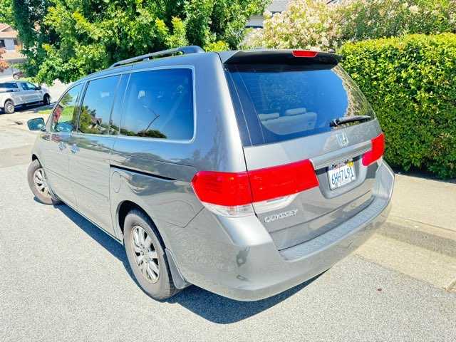 Honda Odyssey Image 5