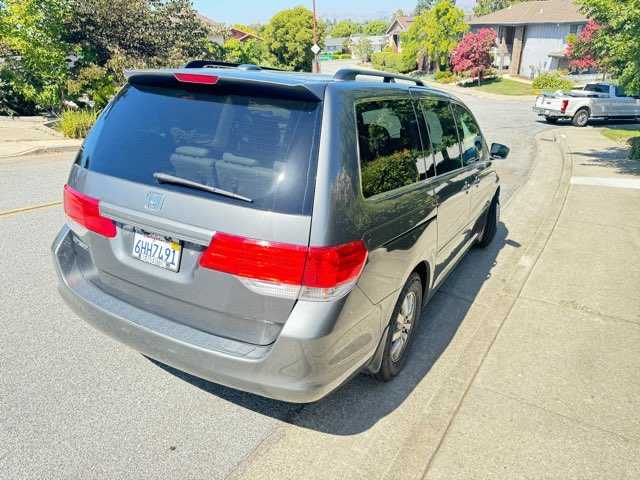 Honda Odyssey Image 4